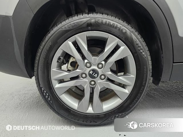Kia Seltos id 4429941 из Кореи 15