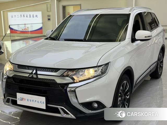 Mitsubishi  Outlander id 4207388 из Китая 7
