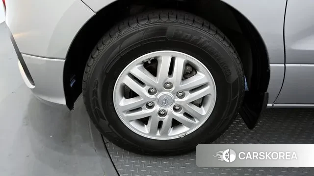 Hyundai The New Grand Starex id 2976909 из Кореи 15