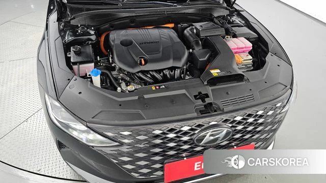 Hyundai The New Grandeur IG Hybrid id 4774506 из Кореи 32