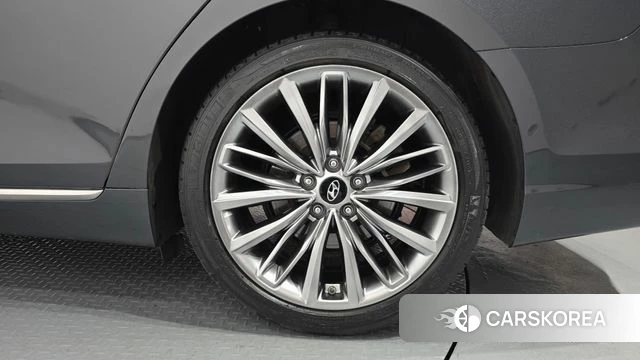 Hyundai Grandeur IG id 3867315 из Кореи 15