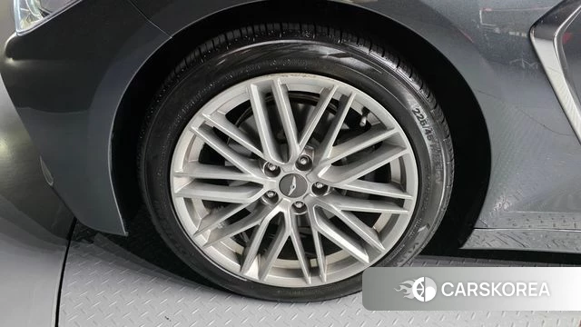 Genesis G70 id 4496584 из Кореи 27