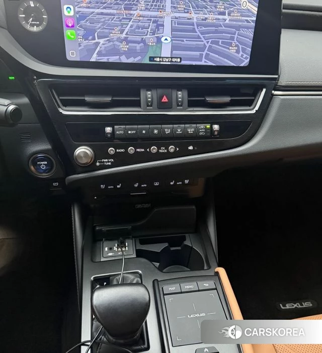 Lexus ES300h 7th generation 2022 Серебристо-серый из Кореи, фото 5