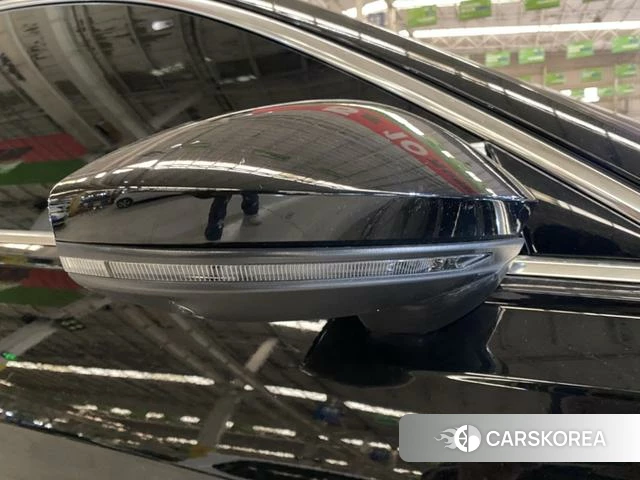 Audi A6L id 4263677 из Китая 10