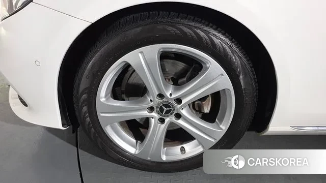 Mercedes-Benz E-Class W213 id 3474777 из Кореи 15