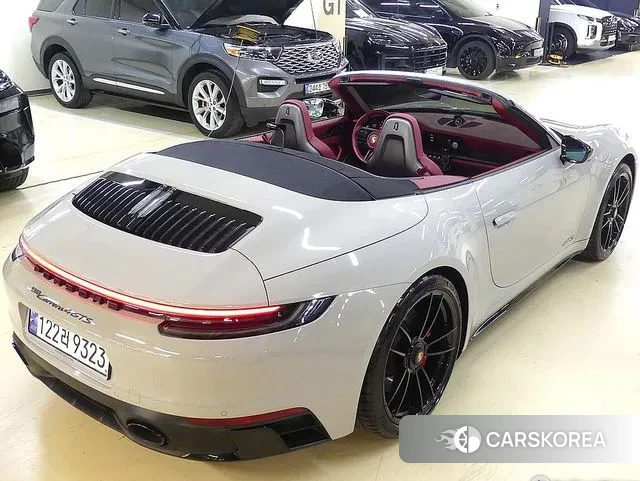 Porsche 911(992) id 3745601 из Кореи 15