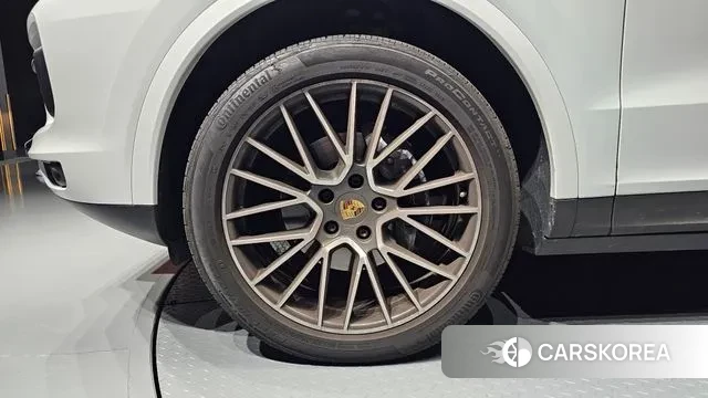 Porsche Cayenne (PO536) id 3312469 из Кореи 15