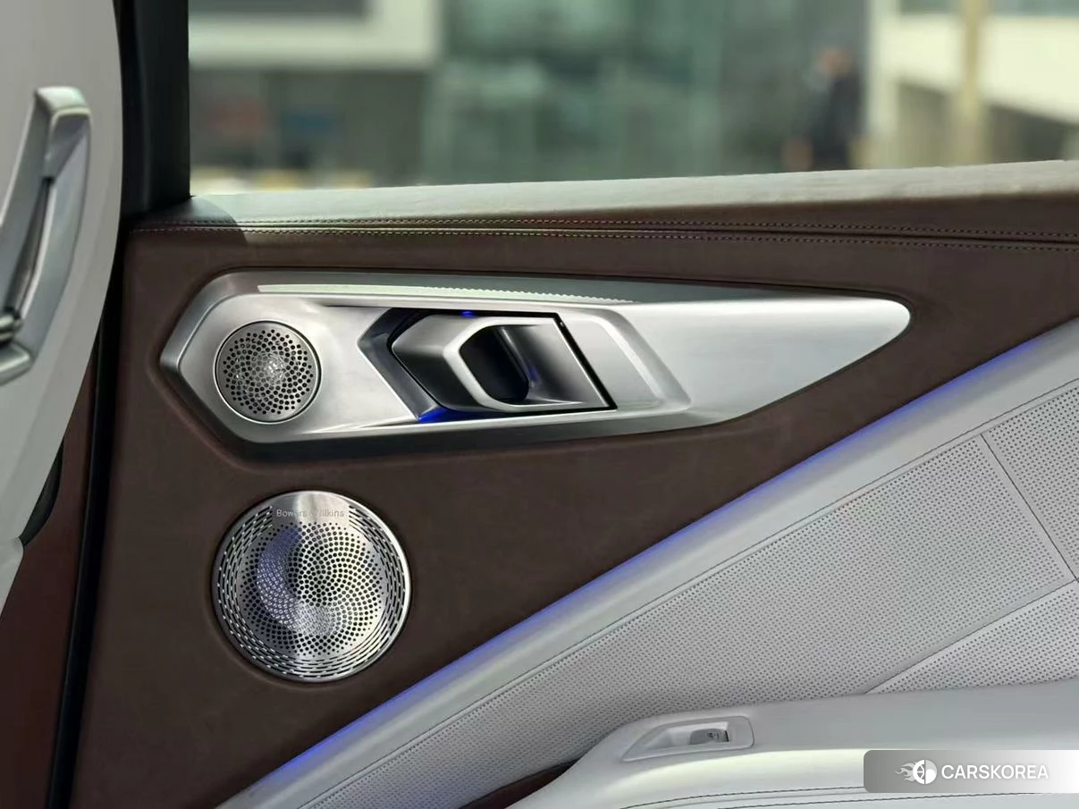 BMW XM id 4440639 из Китая 11