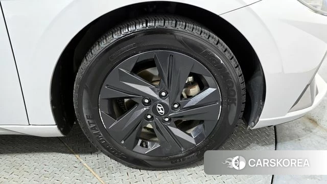 Hyundai Avante Hybrid (CN7) id 3852047 из Кореи 15