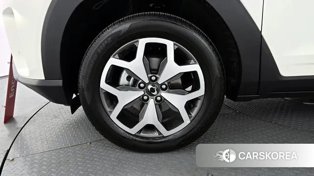 Ssangyong The New Torres id 3745214 из Кореи 15