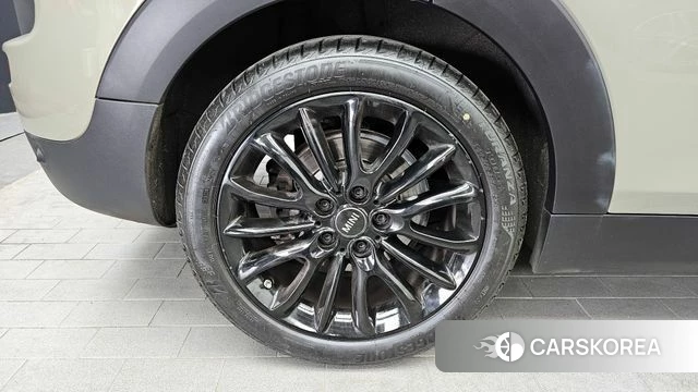 Mini Cooper Clubman id 3942432 из Кореи 15