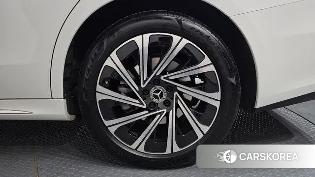 Mercedes-Benz E-Class W214 id 3517611 из Кореи 15