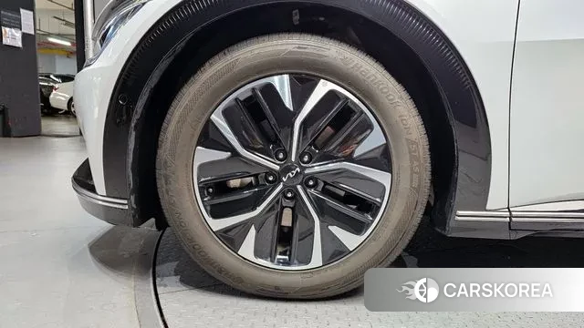 Kia EV6 id 3512497 из Кореи 15