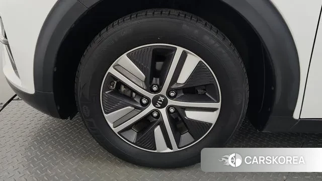 Kia The New Niro id 3504760 из Кореи 15