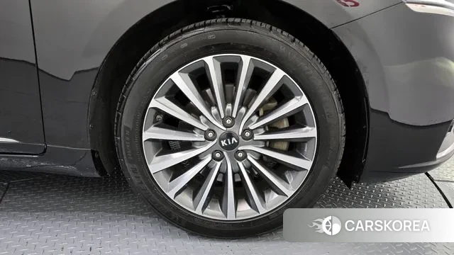 Kia Come New K7 id 3622420 из Кореи 15