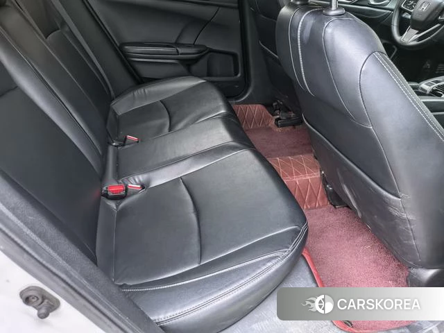 Honda Civic id 4393998 из Китая 8