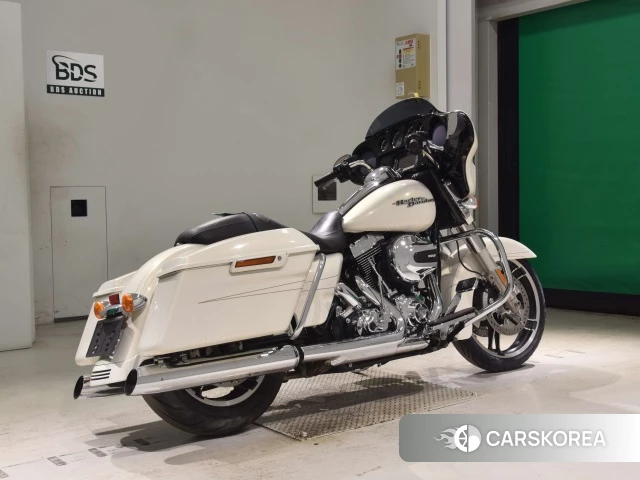 Harley-Davidson Street Glide FLHXS1690 2015 из Японии, фото 4