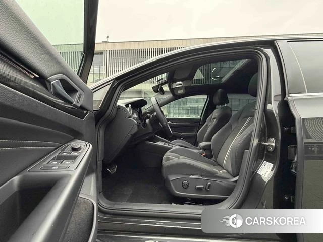 Volkswagen Golf id 4298203 из Китая 15