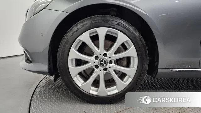 Mercedes-Benz E-Class W213 id 3170634 из Кореи 15