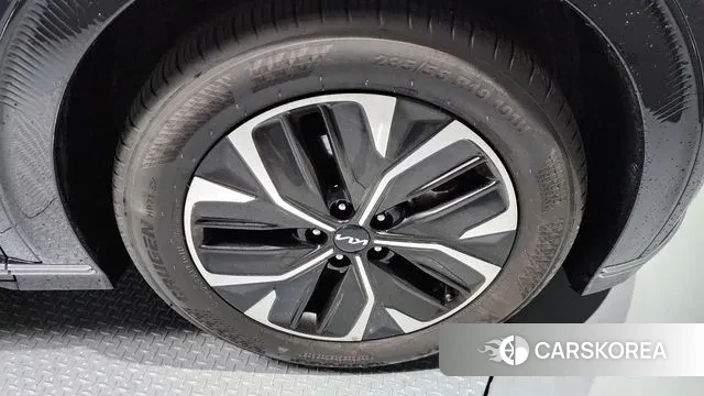 Kia EV6 id 2958911 из Кореи 15