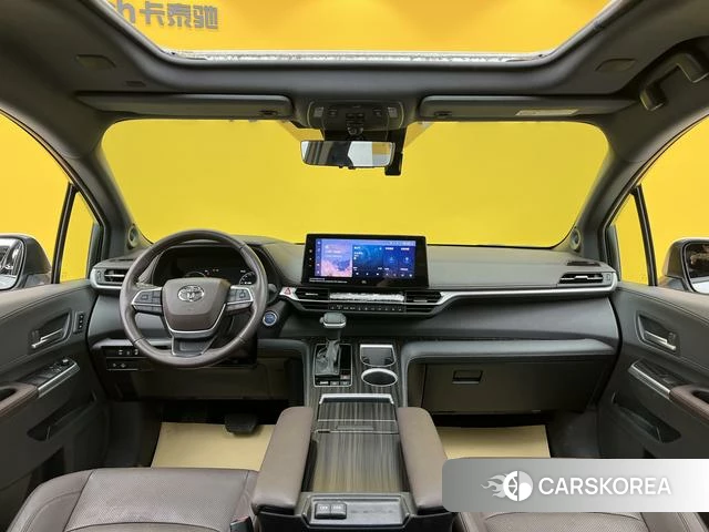 Toyota Saina id 4258444 из Китая 35