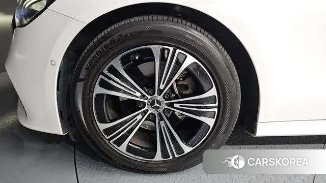 Mercedes-Benz E-Class W214 id 3653881 из Кореи 15