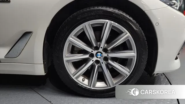 BMW 5 Series (G30) id 3464804 из Кореи 15