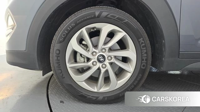 Hyundai All New Tucson id 4502797 из Кореи 15