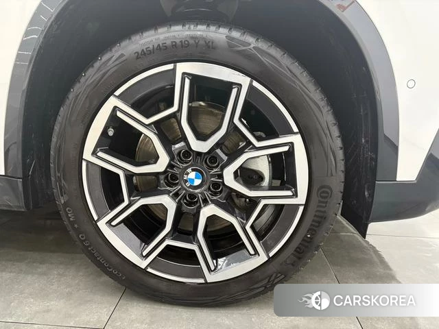 BMW X1 id 4257458 из Китая 13