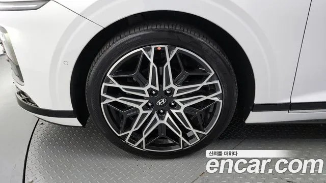 Hyundai Grandeur Hybrid (GN7) id 2699528 из Кореи 15