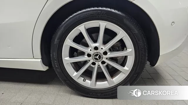 Mercedes-Benz A-Class W177 id 3396297 из Кореи 15