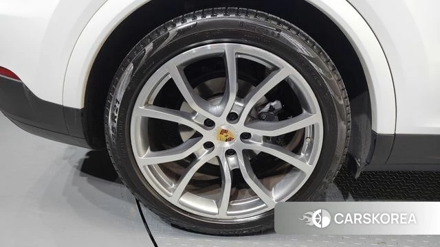 Porsche Cayenne (PO536) id 4196276 из Кореи 29