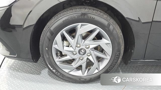 Hyundai The New Avante (CN7) id 4555346 из Кореи 25