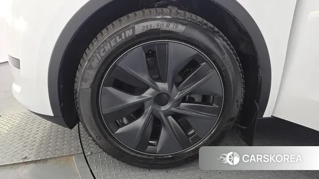 Tesla Model Y id 3725779 из Кореи 15