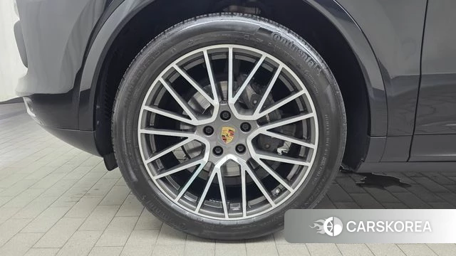 Porsche Cayenne (PO536) id 4415033 из Кореи 27