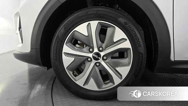 Kia Niro Plus id 4793243 из Кореи 15