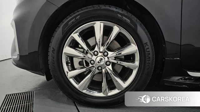 Kia The New Carnival id 4849482 из Кореи 25