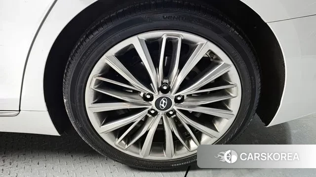 Hyundai Grandeur IG id 3682264 из Кореи 15
