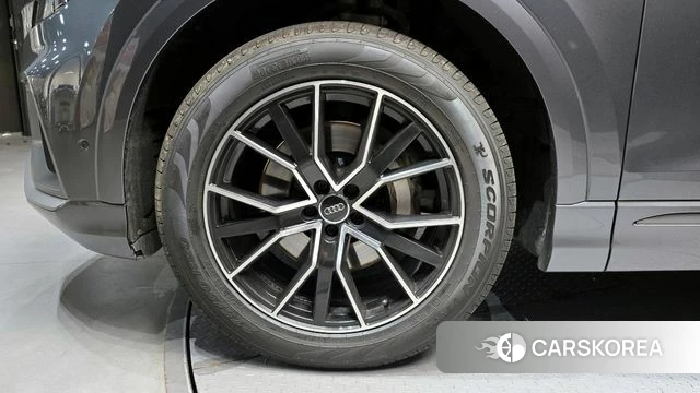 Audi Q8 (4M) id 3941962 из Кореи 15