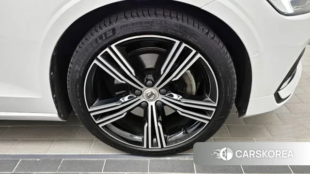 Volvo S60 3rd generation id 3367173 из Кореи 15