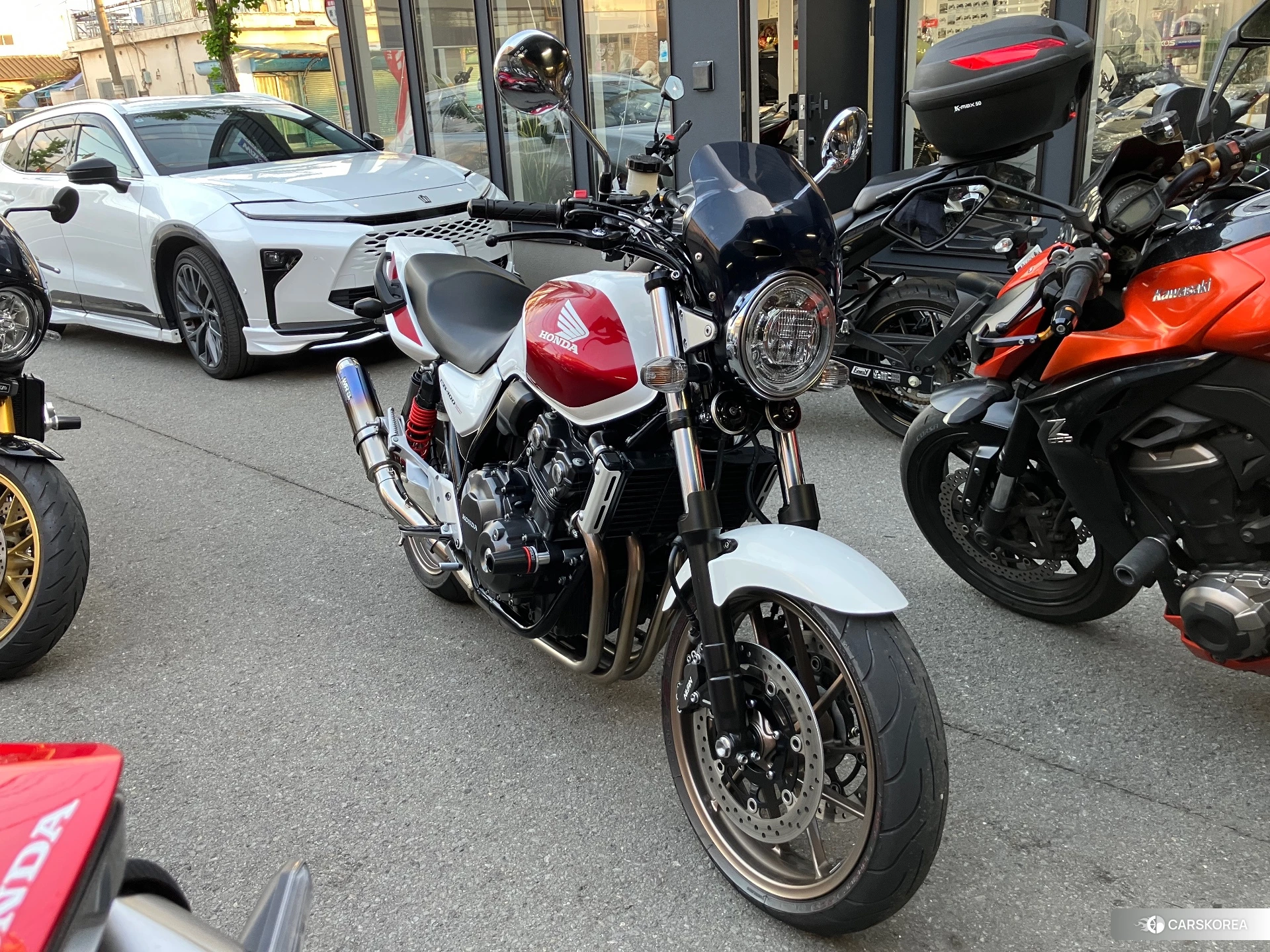 Проданный Honda CB400SF 2019 из Японии
