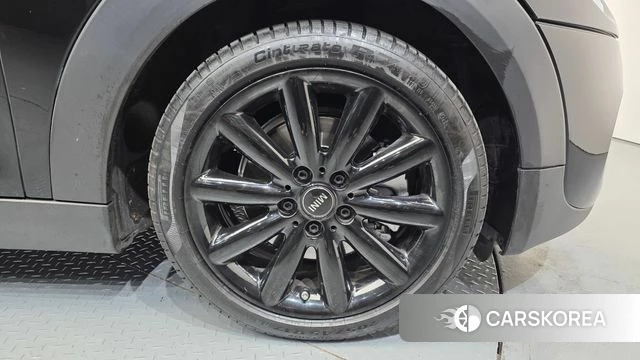 Mini Cooper S id 4310564 из Кореи 25