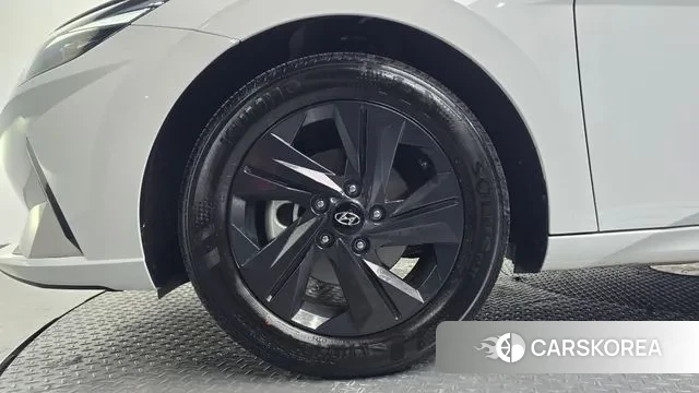 Hyundai Avante (CN7) id 3740180 из Кореи 15