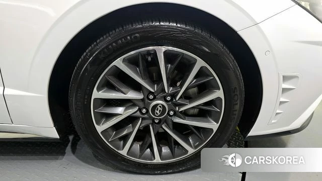 Hyundai Sonata (DN8) id 3885495 из Кореи 15