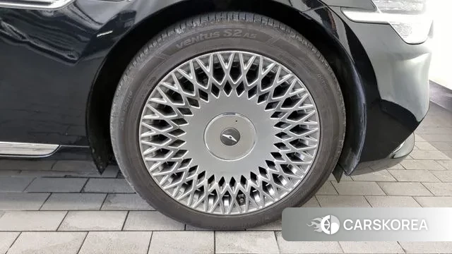 Genesis G90 id 3562867 из Кореи 15