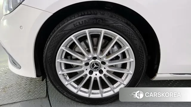 Mercedes-Benz E-Class W213 id 3778112 из Кореи 15