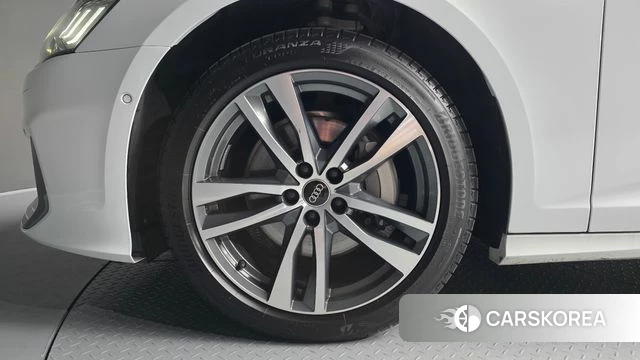 Audi A6 (C8) id 3922113 из Кореи 15