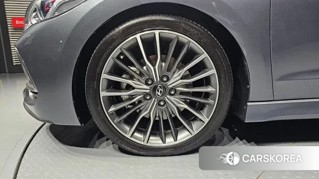 Hyundai Avante AD id 3275761 из Кореи 15