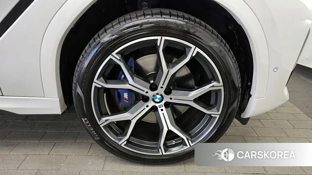 BMW X6 (G06) id 3826654 из Кореи 15