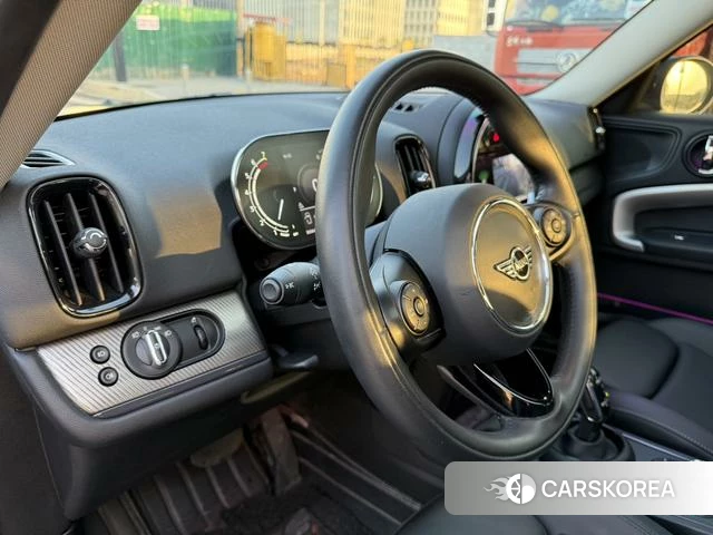 MINI COUNTRYMAN id 4211580 из Китая 21